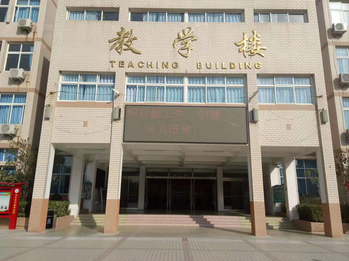 1573605225142865.jpg