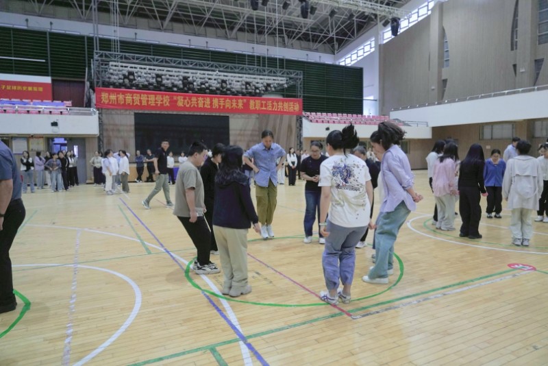 “智環(huán)閃躍 共筑圓心”.jpg